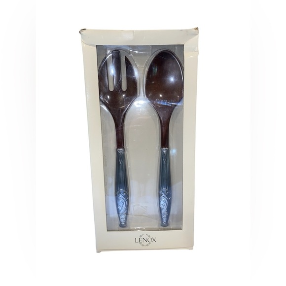 2000s Lenox Teak & Embossed Metal Salad Servers - Picture 3 of 4